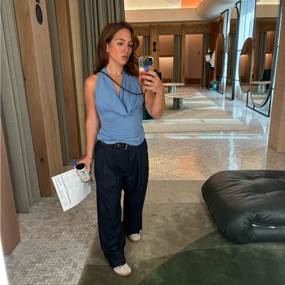 Meet your Posher, Erin - Picture 1 of 1